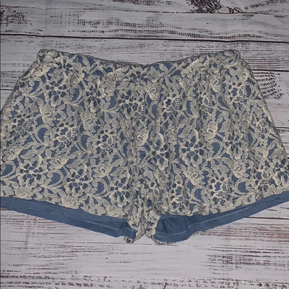 BB Dakota Blue & White Lace Shorts